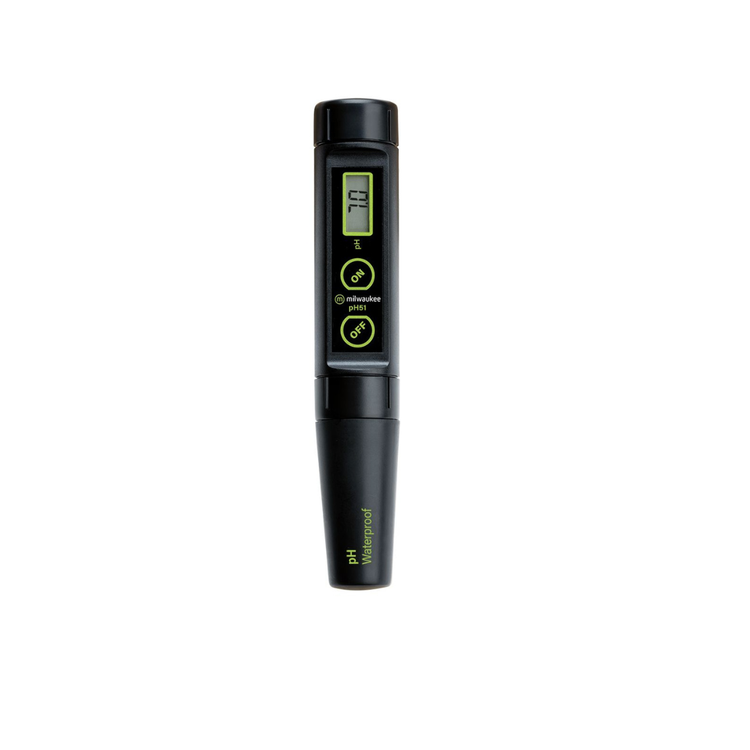 Milwaukee PH51 Waterproof pH Tester – Portable, Replaceable Double-Junction Probe (IP65)