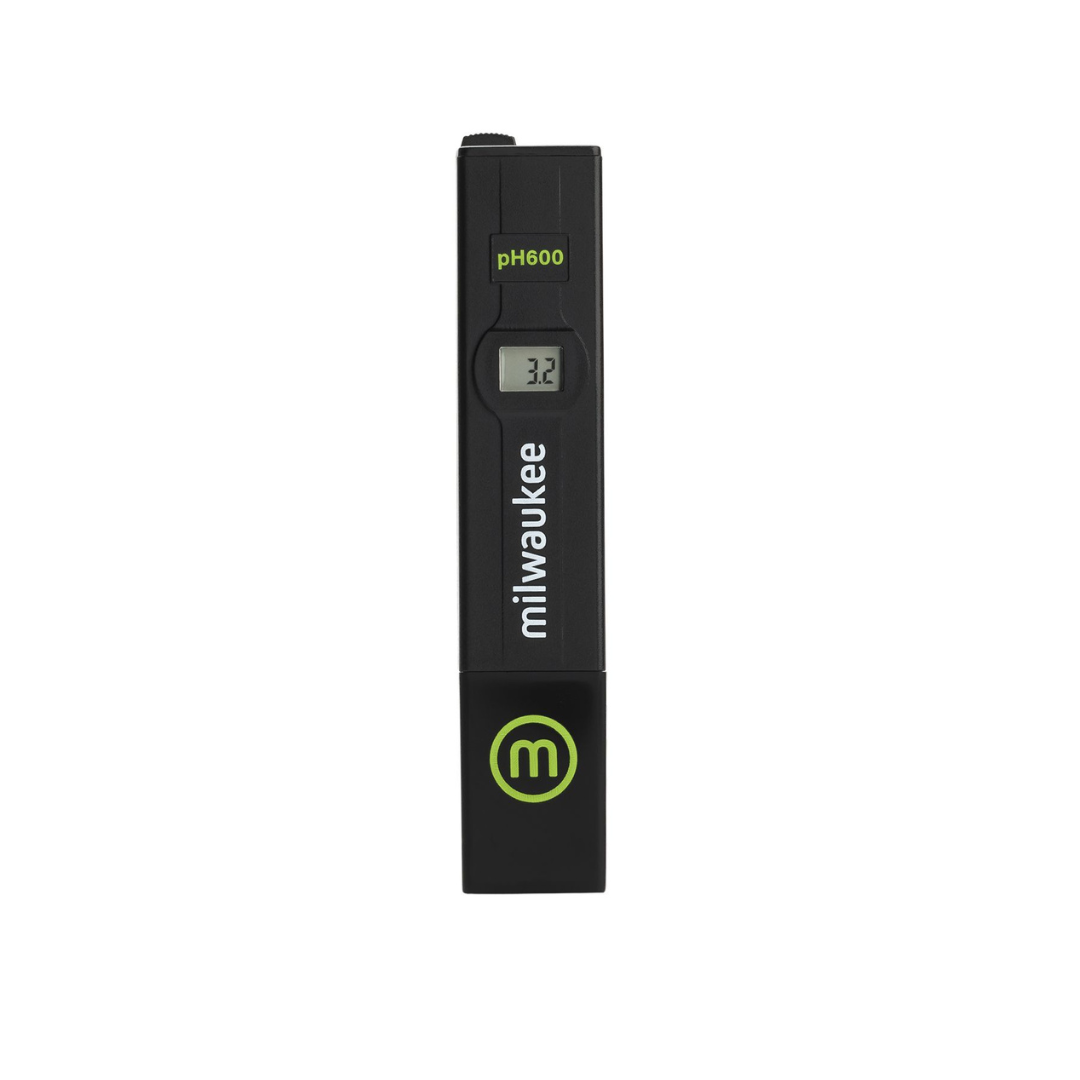 Milwaukee PH600 Digital pH Pen – Economical Pocket pH Tester (Manual 1-Point Calibration, ±0.1 pH)